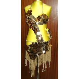 Abito da latino donna realizzato in lycra oro. Abito dalla particolare linea asimmetrica impreziosita da pallettoni oro.